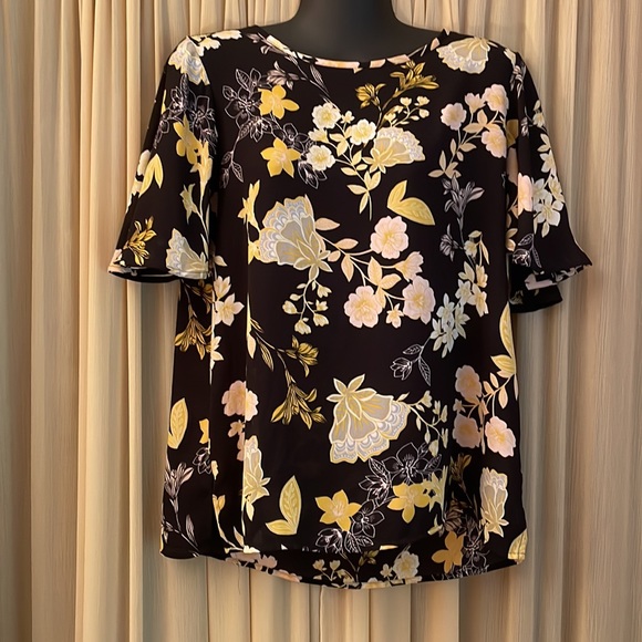 LOFT Floral Blouse - Picture 3 of 9